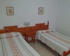 Spain Andalucía La Puebla de Cazalla vacation rental compare prices direct by owner 35779939