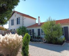 France  Pons vacation rental compare prices direct by owner 13932585