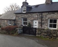 United Kingdom Gwynedd Llanbedr vacation rental compare prices direct by owner 13604430