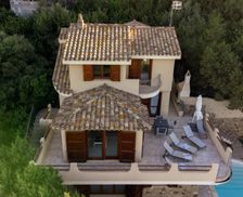 Italy Sardinia Torre delle Stelle vacation rental compare prices direct by owner 25909352