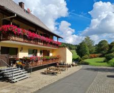 Germany Rhineland-Palatinate Üdersdorf vacation rental compare prices direct by owner 26251289