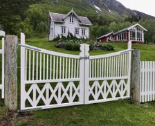 Norway Troms og Finnmark Lyngseidet vacation rental compare prices direct by owner 17759110