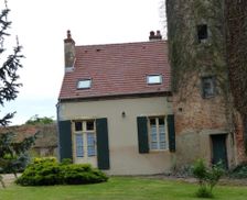 France Auvergne-Rhône-Alpes Dompierre-sur-Besbre vacation rental compare prices direct by owner 6467599