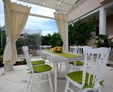 Croatia Split-Dalmatia Vinisce vacation rental compare prices direct by owner 4715839