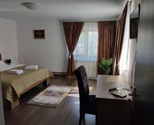 Romania Vâlcea Călimăneşti vacation rental compare prices direct by owner 26259695