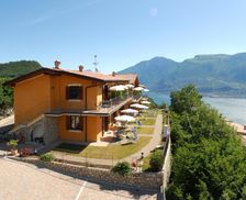 Italy Lombardy Tignale vacation rental compare prices direct by owner 16259696