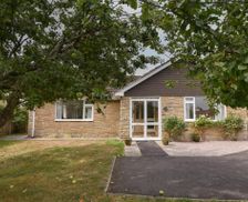 United Kingdom Dorset Wootton Fitzpaine vacation rental compare prices direct by owner 18440021