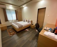 India Maharashtra Pune vacation rental compare prices direct by owner 26980348