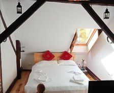 Romania Brasov Sînpetru vacation rental compare prices direct by owner 13691653