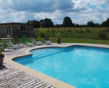 France Auvergne-Rhône-Alpes Creuzier-le-Neuf vacation rental compare prices direct by owner 33207776