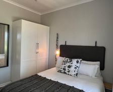 South Africa KwaZulu-Natal Kloof vacation rental compare prices direct by owner 18382948