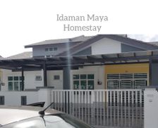 Malaysia Johor Kluang vacation rental compare prices direct by owner 14310660