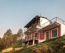 India Uttarakhand Kausani vacation rental compare prices direct by owner 26373906