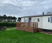 France Normandy Saint-Martin-aux-Buneaux vacation rental compare prices direct by owner 28756348