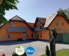 Slovenia Savinjska Celje vacation rental compare prices direct by owner 14036302