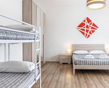 Italy Veneto Peschiera del Garda vacation rental compare prices direct by owner 8558114