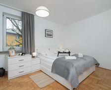 Poland Województwo malopolskie Kraków vacation rental compare prices direct by owner 25240598