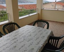 Croatia Sibenik-Knin County Grebastica vacation rental compare prices direct by owner 24951782