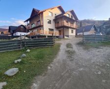 Romania Arges Dragoslavele vacation rental compare prices direct by owner 26337595