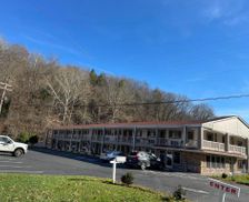 United States Pennsylvania Clairton vacation rental compare prices direct by owner 12828437