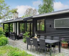 Denmark Zealand Dronningmølle vacation rental compare prices direct by owner 28930789