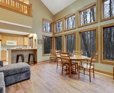 United States Michigan Boyne Falls vacation rental compare prices direct by owner 26525505