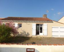 France Pays de la Loire Grues vacation rental compare prices direct by owner 4224968