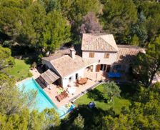 France Provence-Alpes-Côte d'Azur Rousset vacation rental compare prices direct by owner 28729008