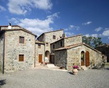 Italy Tuscany Castelnuovo val di Cecina vacation rental compare prices direct by owner 26795495