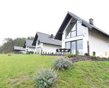 Poland Pomerania Kiedrowice vacation rental compare prices direct by owner 29282571