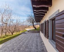 Slovenia Nova Gorica Šmartno vacation rental compare prices direct by owner 29928922