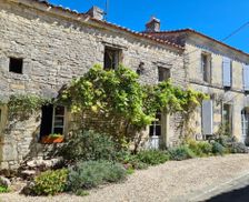 France  Maine-de-Boixe vacation rental compare prices direct by owner 26355303