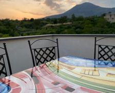 Italy Campania Boscotrecase vacation rental compare prices direct by owner 35023706