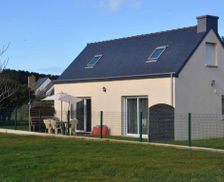 France Brittany Pleumeur-Bodou vacation rental compare prices direct by owner 6623514