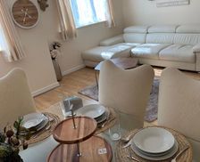 United Kingdom Hertfordshire Watford vacation rental compare prices direct by owner 15972511