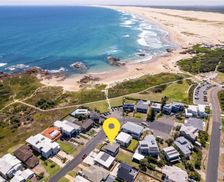 Australia NSW Anna Bay vacation rental compare prices direct by owner 27170064