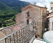 Italy Abruzzo Pettorano sul Gizio vacation rental compare prices direct by owner 26911879