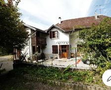 France Rhône-Alps Pressins vacation rental compare prices direct by owner 26693561