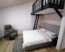 Romania Harghita Topliţa vacation rental compare prices direct by owner 15958472