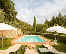 Italy Tuscany Lucca vacation rental compare prices direct by owner 19493159