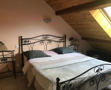 France Provence-Alpes-Côte d'Azur Le Glaizil vacation rental compare prices direct by owner 16332995