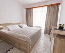 Slovenia Dolenjska (Lower Carniola) Adlešiči vacation rental compare prices direct by owner 13658944