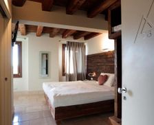 Italy Veneto Borso del Grappa vacation rental compare prices direct by owner 13742088