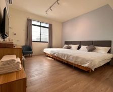 Taiwan Kaohsiung Area Jiading vacation rental compare prices direct by owner 26211684