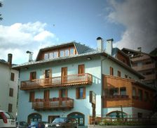 Italy Veneto Selva di Cadore vacation rental compare prices direct by owner 17861400