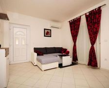 Croatia Split-Dalmatia Vinisce vacation rental compare prices direct by owner 29882017