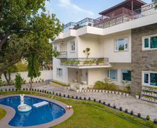 India Rajasthan Udaipur vacation rental compare prices direct by owner 26769993