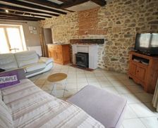 France Limousin Bellac vacation rental compare prices direct by owner 26757194