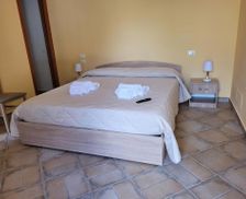 Italy Lazio Lenola vacation rental compare prices direct by owner 32789947