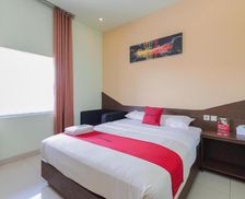 Indonesia East Java Madiun vacation rental compare prices direct by owner 14121381